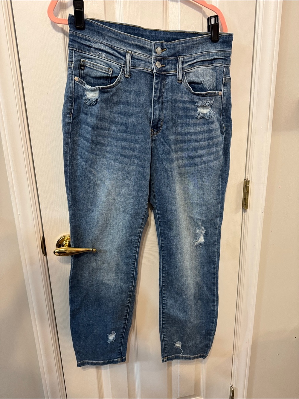 Judy Blue Light Wash Distressed Ankle Jeans